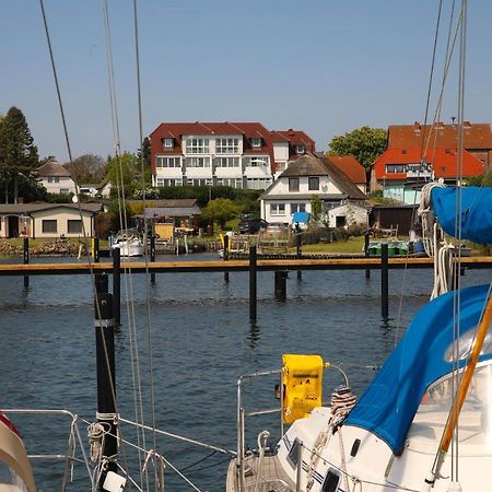 Ferienhaus Suedblick Am Yachthafen Breege Dış mekan fotoğraf