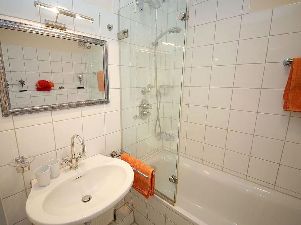 Ferienhaus Suedblick Am Yachthafen Breege Dış mekan fotoğraf